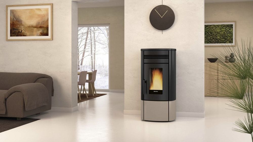 Noris Plus von Extraflame im Wohnraum