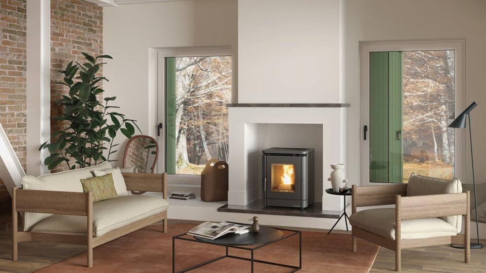 Peggy von Extraflame im Wohnraum