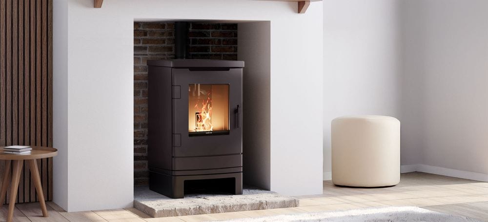 Finn mit Sockel von Nordic Fire im Wohnraum